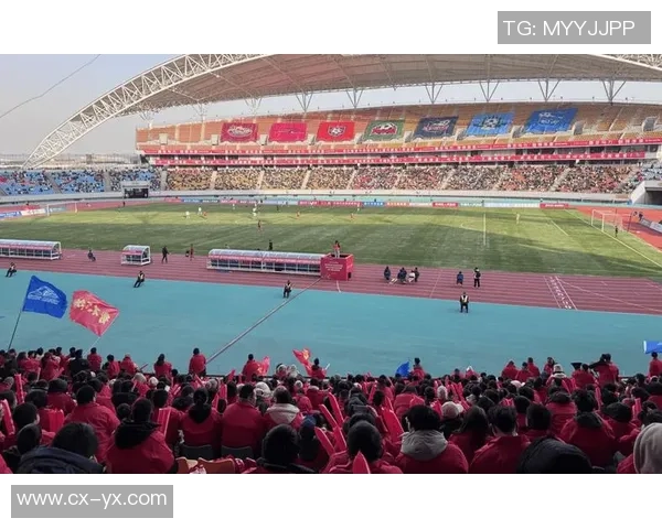 武汉雪地足球激情四溢冬季运动新风尚点燃城市活力与团结精神